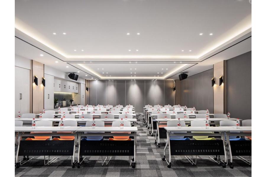 Campanile Hotel Wuhan Zhongnan Road Metro Station Zewnętrze zdjęcie