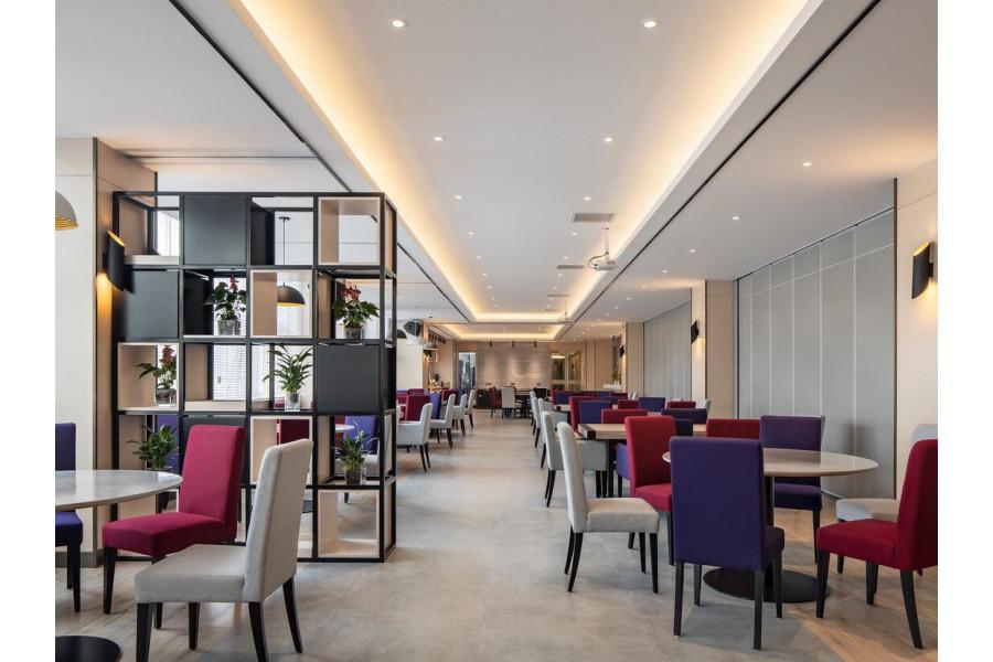 Campanile Hotel Wuhan Zhongnan Road Metro Station Zewnętrze zdjęcie